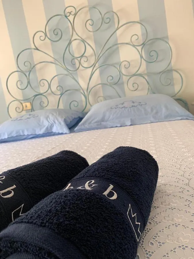 B&B La Regina Carbonia Bed & Breakfast