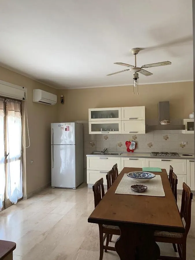 B&B La Regina Carbonia 0*,  Italia